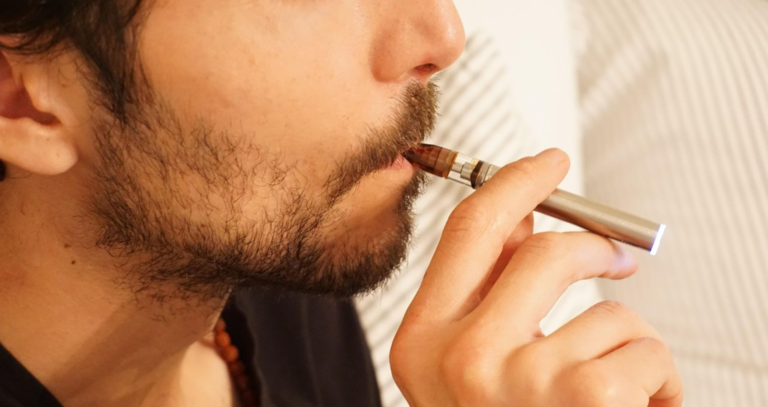 Top Mistakes to Avoid When Using a THC Vape Pen (2026 Guide)