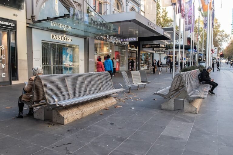 Why Some Retail Stores Age Well and Others Don’t: A Quiet Look at Fit-Out Decisions in Melbourne