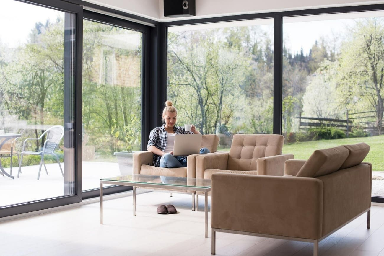 The Hidden Advantages of Professional Window Tinting for Modern Spaces