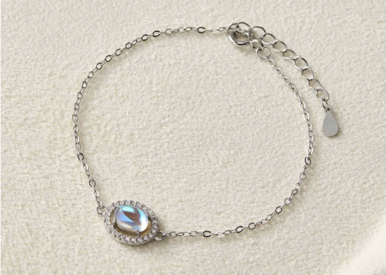 Why 925 Sterling Silver Tarnishes and How to Restore Its Shine at Home